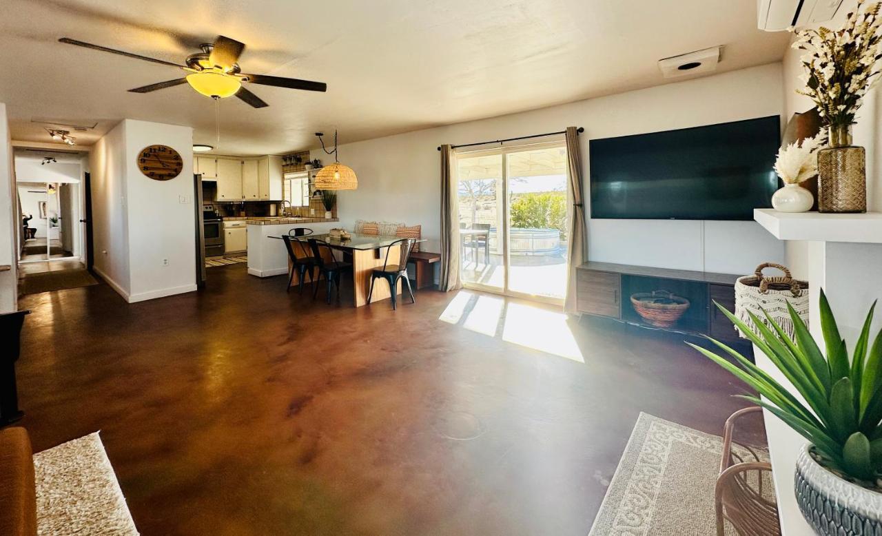 ジョシュア・ツリー Ravens Nest Ranch, Fire Pit , Views, Near Jt Park!ヴィラ エクステリア 写真